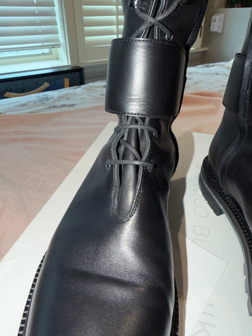 MANOLO BLAHNIK Checkov Lace Up Boot size 42 - Picture 5 of 14